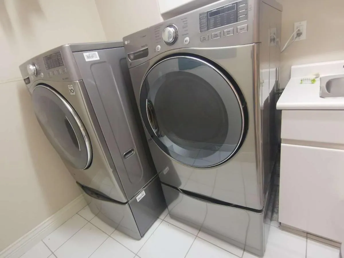 Homestay Van Nest Near Yvr Ubc Downtown Vancouver Canada